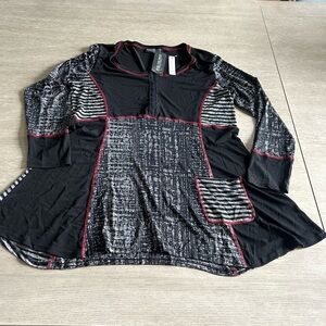 Philosophy Black Top with Red Trim